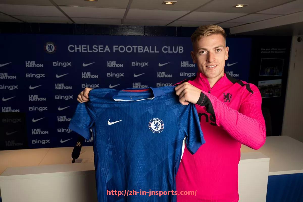 JN江南体育-法甲新援球员数据分析及融入情况追踪