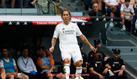 JN江南体育-回顾2016赛季火箭队首发阵容及其赛季表现